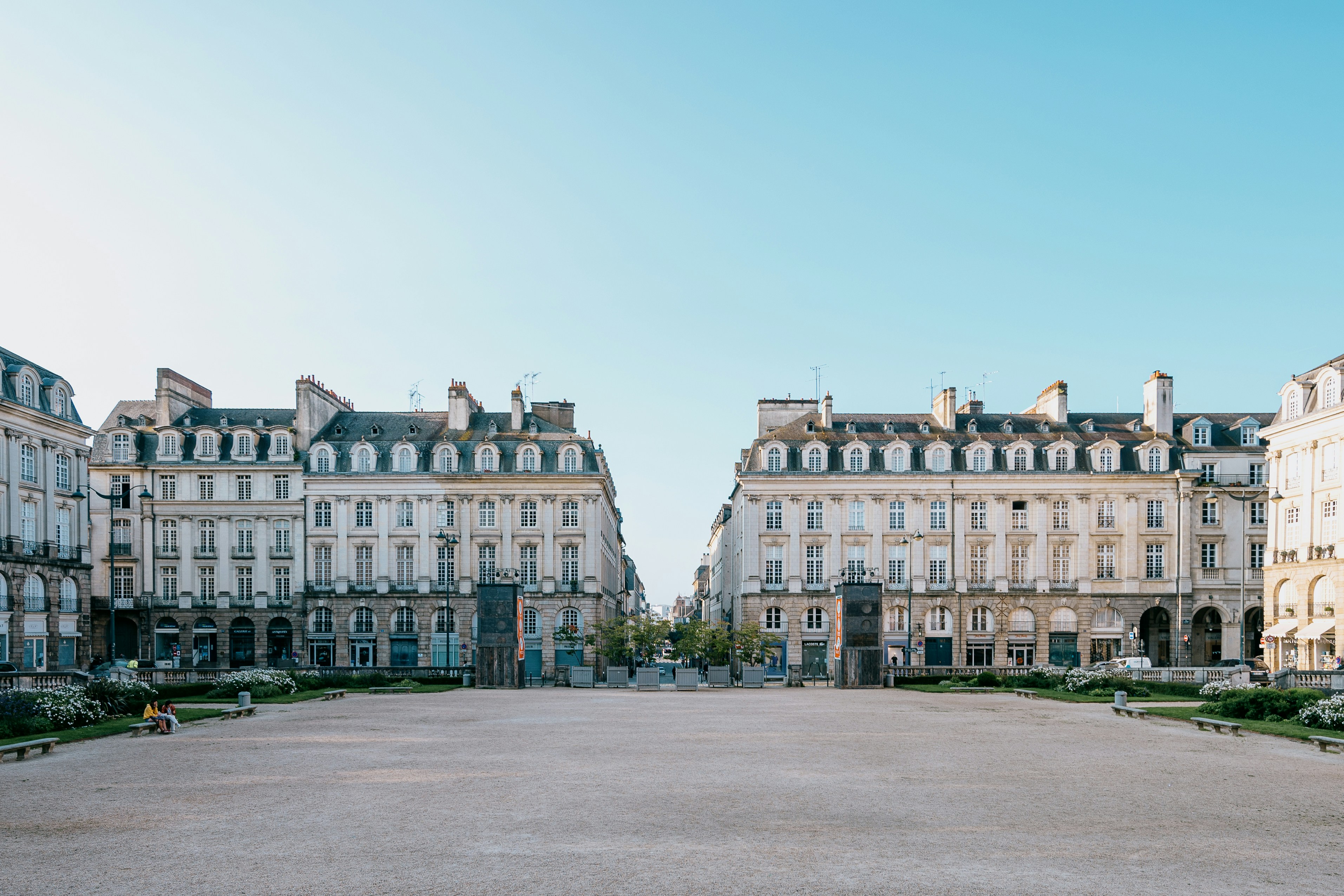 Bureau de change à Rennes : trouver le meilleur taux