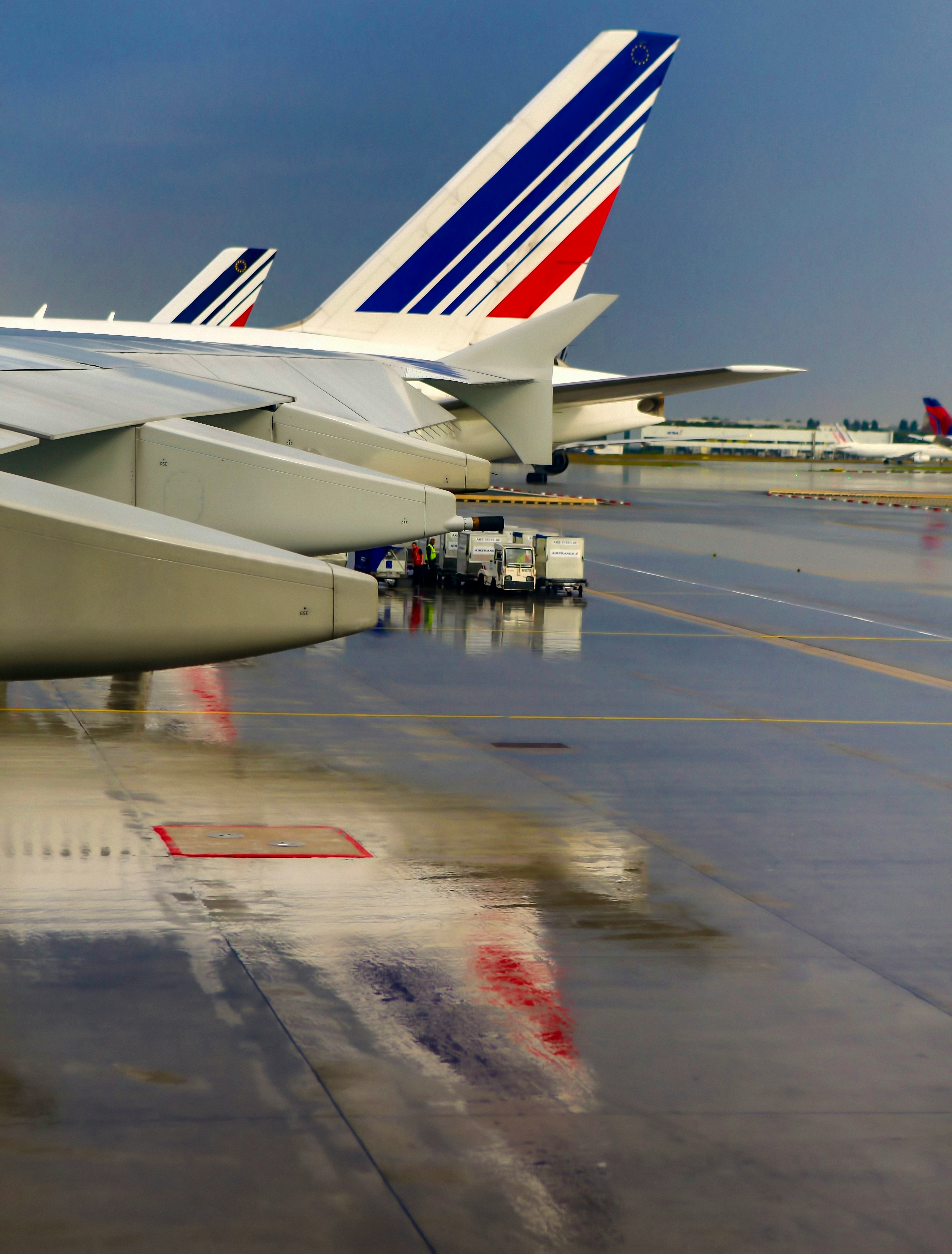 Bureau de change Paris aéroport CDG : taux, adresses et alternatives